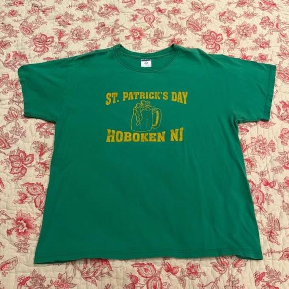 Jerzees Men's Green T-shirt
